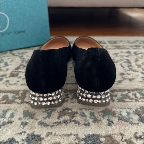 Betsey Johnson Frida Heels - Picture 2 of 4